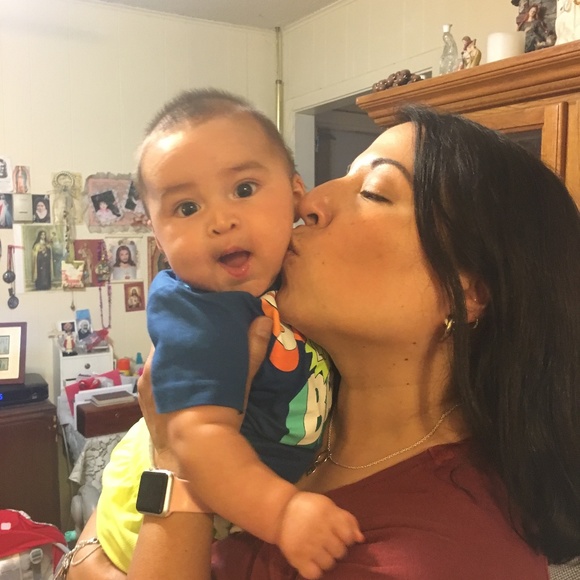 Meet your Posher, Becky - Picture 13 of 15